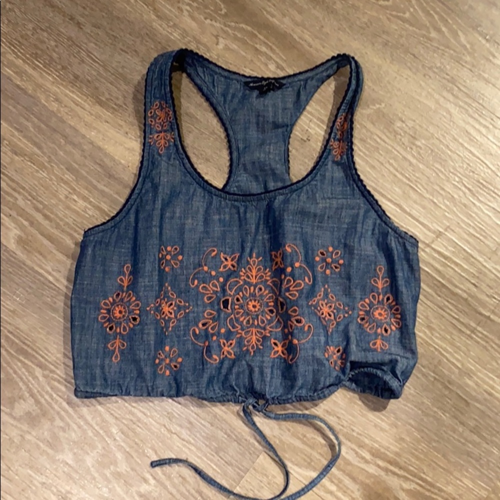 Crop top